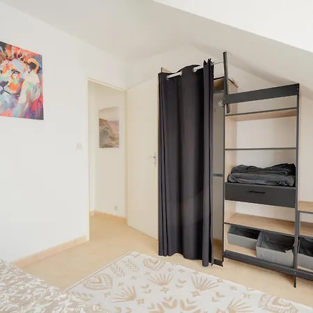 Le Saint Martin Duplexe A La * Bréhal