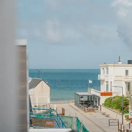 Le Saint Martin Duplexe A La * Bréhal